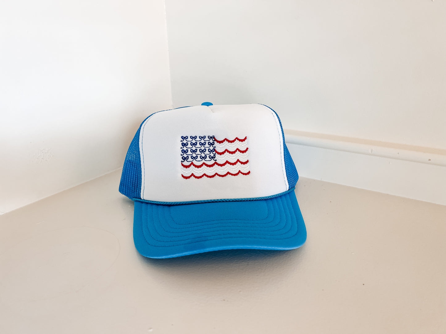 USA Scalloped Flag Trucker