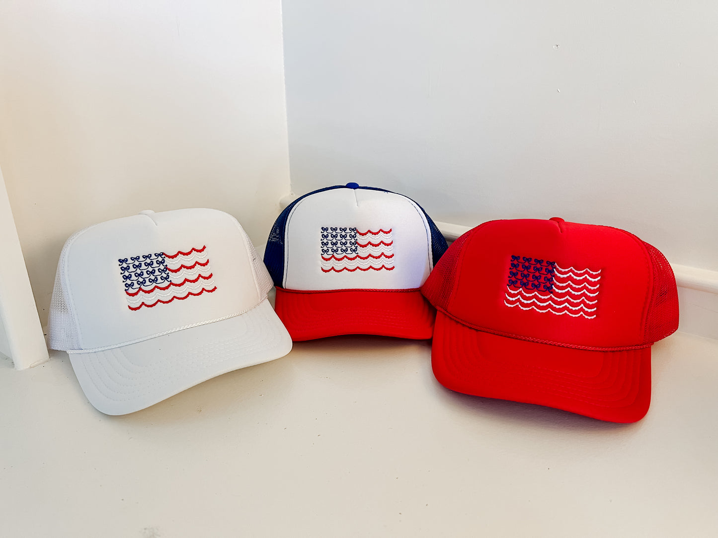 USA Scalloped Flag Trucker